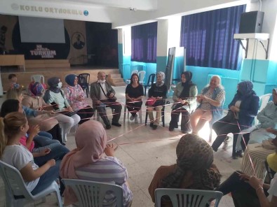 Zonguldak'ta 7 Bin 509 Veli Aile Okuluna Devam Etti