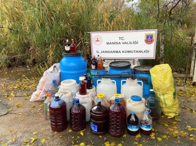 Manisa'da Bin Litre Sahte Alkol Ele Geçirildi