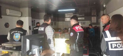 Antalya'da Okul Çevreleri Ve Servis Araçlari Denetlendi