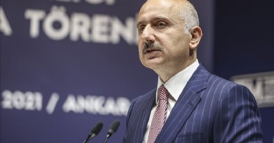 Bakan Karaismailoğlu: Avrasya Tüneli'nden 6 yılda 97 milyon araç geçti
