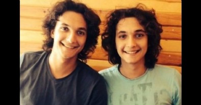 İkizler öyle bir vurgun yaptı ki: Kazandıkları para dudak uçuklattı!