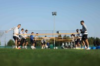 Trabzonspor, Fenerbahçe Maçi Hazirliklarina Basladi