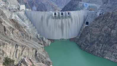 Yusufeli Barajı'nda su seviyesi 52 metreyi aştı