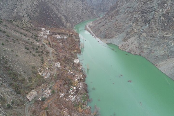 Yüzbinlerce TOGG'un elektriğini üretecek: Dev proje drone ile görüntülendi