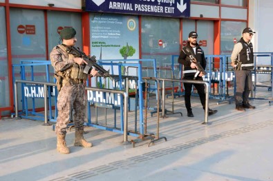 4 Cinayete Karisan Çete Lideri Adana'ya Getirildi