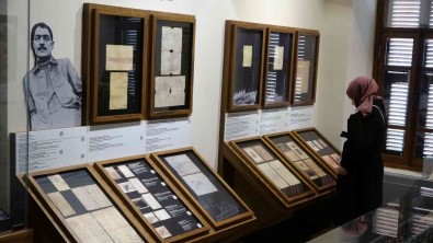 'Çanakkale Savaslari Arastirma Merkezi' Tarihe Isik Tutuyor