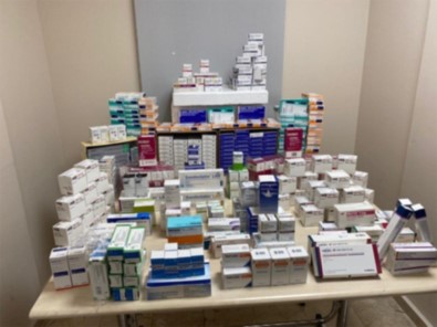 Istanbul'da Sahte Kanser Ilaci Operasyonu Açiklamasi 6 Gözalti