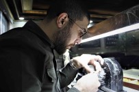 Dünyanin En Iyi 5 Tespih Ustasi Arasinda Görülen Osman Kiraz Açiklamasi 'Tespih Yatirim Araci Olarak Görülüyor'