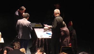 Hac Ve Umre Acentalari Temsilcilerini Seçti