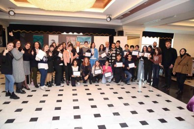 Nilüferli Gençlere 'Toplum 5.0' Egitimi