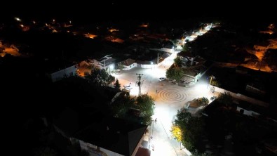 Saruhali'da Altyapi Ve Üst Yapi Çalismalari Tamamlandi