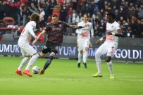 Spor Toto Süper Lig Açiklamasi Gaziantep FK Açiklamasi 0 - Besiktas Açiklamasi 0 (Ilk Yari)