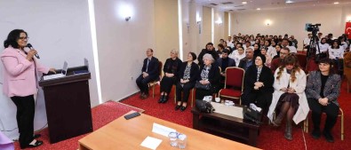 GAÜN'de 'Gazi Mutfakta Kadin Eli' Paneli