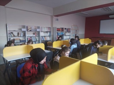 Kütüphanesiz Okul Kalmadi