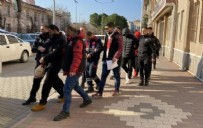 Çanakkale'de 14 kadına fuhuş yaptıran çete çökertildi