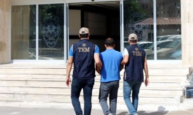 Gaziantep'te FETÖ operasyonu: 5 gözaltı