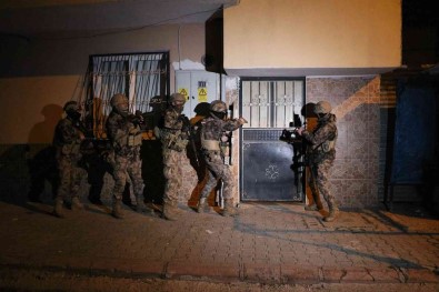 Mersin'de Torbacilara Safak Operasyonu Açiklamasi 30 Gözalti Karari