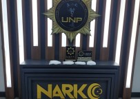 Usak'ta 1 Kilo 295 Gram Metamfetamin Ele Geçirildi