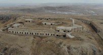 Kars'ta 272 Yillik Tabya, Her Geçen Gün Yikiliyor