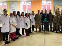 Kullandiklari Sabun Ve Sampuan Için Para Biraktilar