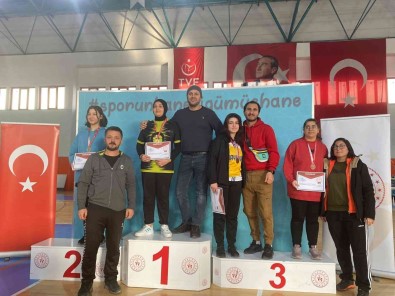Bayburt Bilek Güresinde Türkiye Finallerinde
