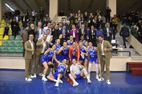 Izmitli Perileriler Edremit Güre Belediyesi'ni Maglup Etti