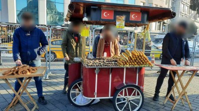 Yilbasi Gecesi Taksim'de 'Simitçi' Polisler Güvenligi Saglayacak