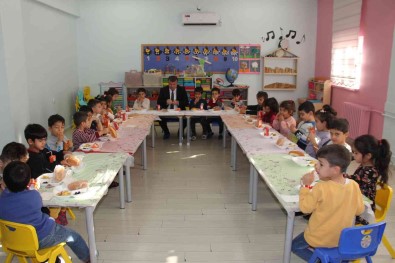Dezavantajli Okul Öncesi Ögrencilerine Ücretsiz Kahvalti