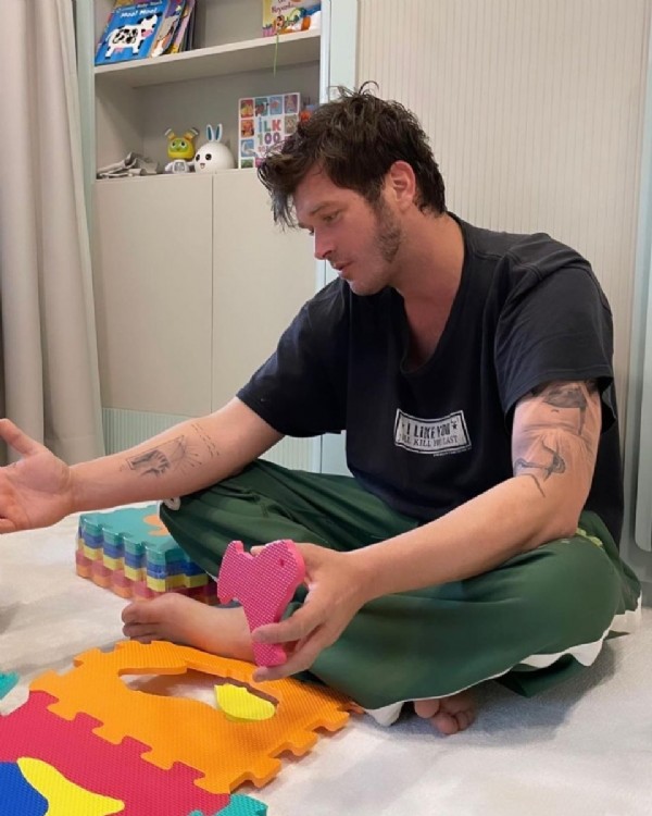 Ünlü çift evlerini açtı