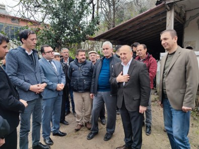 Baskan Tavli Açiklamasi 'Ünye'nin Yol Sorunlarini Çözüyoruz'