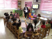 Çocuklarin Deprem Sonrasi Uyum Süreci Basladi