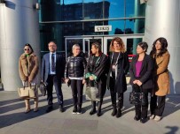 Eski Avukat Es Ve Kavgayi Ayirmak Isteyen Sahsin Silahla Yaralanmasi Olayi