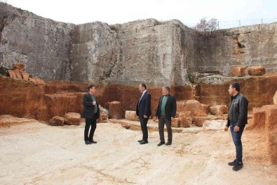 Perre Antik Kent'teki Kazilara Kis Molasi