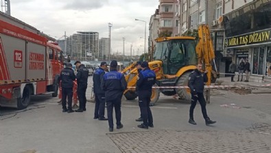 Zeytinburnu'nda kepçe kazası: Engelli adamı ezdi