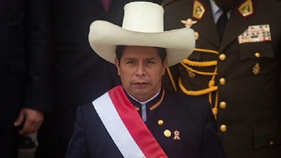 Kongre darbe dedi Cumhurbaşkanı kongreyi feshetti! Peru'da demokrasi sancısı...