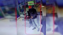 AVM'de Ilginç Hirsizlik Açiklamasi Magazanin Projeksiyon Cihazini Çaldi