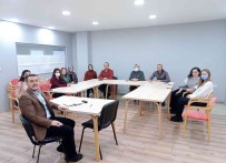 Çocuk Ve Gençler Için Bir Araya Geldiler