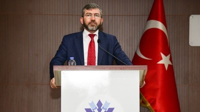 Prof. Dr. Konukçu, Arsivini Ve Günlüklerini Sehir Arsivine Bagislamisti