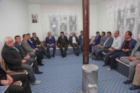 Vali Çelik, Aslanapali Muhtarlarla Bir Araya Geldi