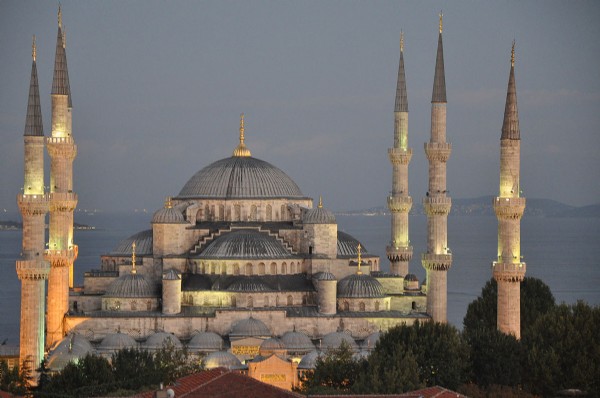 Amerikalı gezginden hayranlık dolu Sultan Ahmet Camii yorumu: Kilisenin aksine beni büyüledi