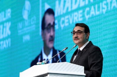 Bakan Dönmez'den elektrik ve doğal gaz faturası açıklaması!