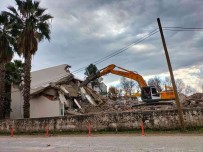 Köycegiz Hükümet Konagi Yikiliyor