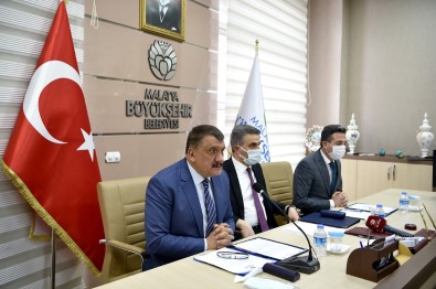 Malatya Büyüksehir'den Egitim Ve Spora Büyük Destek