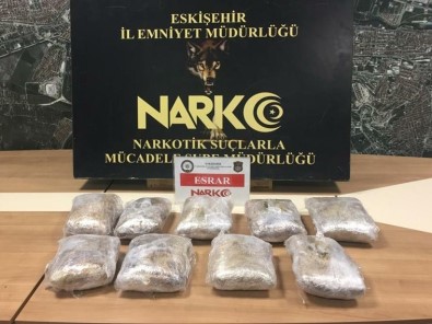 Uyusturucu Operasyonunda 5 Kilogram Esrar Ele Geçirildi