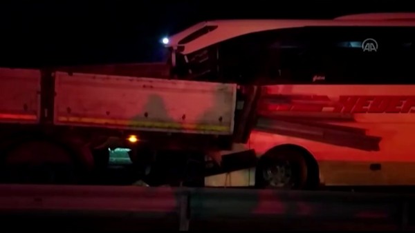 Sivas'ta otobüs Kazası! yaralılar var