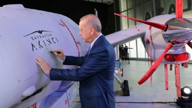 The Economist dergisi: 'Erdoğan, Türkiye'nin insansız hava araçlarını askeri bir devrimin habercisi olarak görüyor'