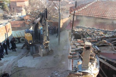 Yüzleri Güldüren Yikim