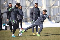 Konyaspor, Trabzonspor Maçi Hazirliklarini Tamamladi