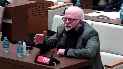 LBGT'yi savunan CHP'li Kadıköy Meclis Üyesi İrfan Gümrah'tan skandal ifadeler!