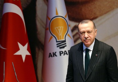 Başkan Erdoğan teşkilatlara seslendi: Bu ülkede bir şey yapılacaksa AK Parti yapar